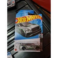 Hot Wheels 2018 Bentley Continental GT3