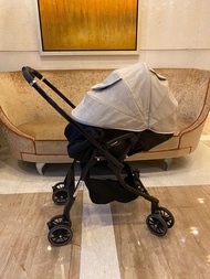 Light weight Combi Mechacal Handy 4 baby child Stroller pram pushchair  平訓雙向高座位單手收車BB 車嬰兒車 兒童手推車（大圍交收） 新淨正常使用,包初生嬰兒坐墊 適合初生嬰兒0-5歲 Light weight  Trade at tai wai