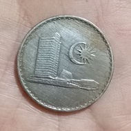 Coin Malaysia 50 Sen 1977 Kondisi sudah dibersihkan seperti fotonya