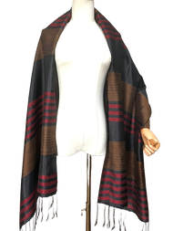 ผ้าคลุมไหล่ รหัส KP3 ผ้าไหมแท้ 100% ทอมือ มอบเป็นของขวัญของฝากก็น่ารักในทุกโอกาส ฟรี! กล่องของขวัญ ส