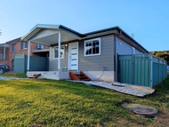 Brand New Modern Retreat in Singleton