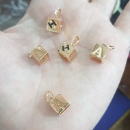 PROMO Liontin bandul kalung inisial huruf A H emas asli 375 8k kotak
