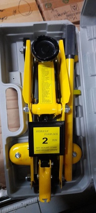 dongkrak hydraulic floor jack
