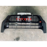 Toyota Hilux Rouge 2.8 Front Grill Gr