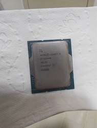 Intel i5 12400F