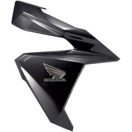 Cover R FR Hitam Metallic Vario 125 eSP Vario 150 eSP 64501K59A10AFB
