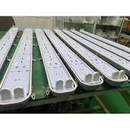 WATERPROOF T8 TUBE LIGHT BULB