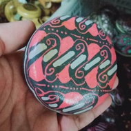 mainan yoyo - yoyo kayu model batik - yoyo Jogja - yoyo kayu besar - gasing - mainan anak unik