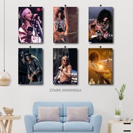 SLASH BAND GUNS N ROSES WOODEN POSTER 20X30 / BAND GUNS N ROSES MEMBER ROOM DECORATION / ONE PIECE A