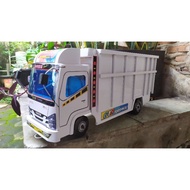 MAINAN TRUK OLENG JUMBO miniatur truk oleng mobilan kayu miniatur