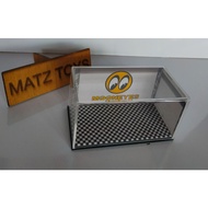 HOTWHEELS MOONEYES ACRYLIC DIORAMA BOX