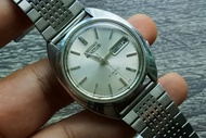 นาฬิกา Vintage มือสองญี่ปุ่น SEIKO 5 ACTUS ระบบ 7019-7080 AUTOMATIC ผู้ชาย ทรงกลม กรอบเงิน หน้าขาว หน้าปัด 25mm สแตนเลสแท้ ใช้งานได้ปกติ สภาพดี
