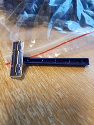 disposable razor 刮鬍刀 剃刀 刮胡刀 剃须刀用完即棄 可多次使用 150個