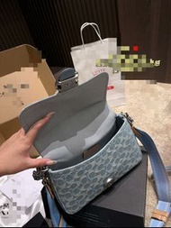 Coach蔻馳 香布蕾系列