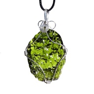 [ ร้าน กฎแรงดึงดูด ATTRACTION SHOP ] จี้อุกกาบาต Moldavite โมลดาไวท์ หินสะเก็ดดาว จี้อุกกาบาตแก้วสีเ