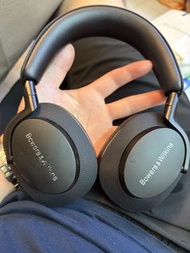Bower & Wilkins Px7 s2