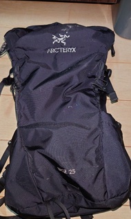 Arc'teryx brize 25