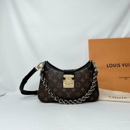 LV Twinny老花黑牛角包