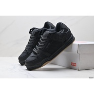 Globe Tilt Skateboarding Shoes DVS Bre Shoes Lakai Street Dance Shoes ETNIES Board Shoes Circa Large
