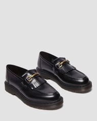 Dr. Martens 黑色樂福鞋