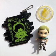 ATTACK ON TITAN official levi keyring & erwin smith mini figure (banpresto)