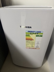 TOSHIBA 抽濕機 RAD-Y200H