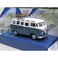 Maisto VW Volkswagen T1 Samba Bus 1962 With Roof Rack Blue (With Surfing Board Red ) Classic Bus 10c