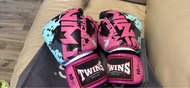Twins 10oz 拳套
