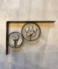 限量 FI-2 工業風鐵製花卉裝飾層板托架 L型支架