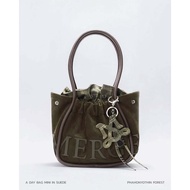 ✅ของแท้💯MERGE A DAY BAG Rusty Coin/Ancient 2 Color Merge กระเป๋า  ส่งต่อ กระเป๋า Tote