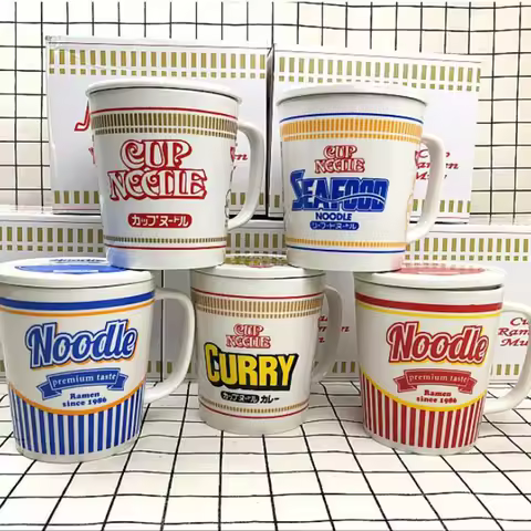600ML Ceramic Coffee Cup - Cup Noodle-shaped Mug with Lid for Kitchen, Dining & Ramen Lovers Gift