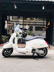 2012年 偉士牌 Vespa GTS 300 ie super 太古 只跑六千多公里 滿18可分期 免頭款 歡迎車換車 網路評價最優 業界分期利息最低 大羊 黃牌 每天只要98元輕鬆擁有