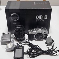 Olympus OM-D E-M5 Mark III Camera Em5 mk3 mkiii + 12-45mm F4