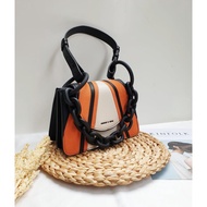 TAS WANITA CK CHUNKY CHAIN LINK SHOULDER