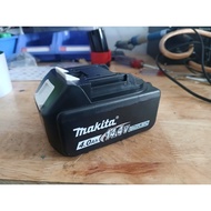 Makita 14,4V. 14,4V closed battery with high discharge battery core.