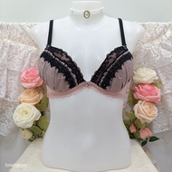 Japan bra Size: D70 Second-Hand Japanese
