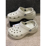 CROCS Classic Platfrom Clog in Bone