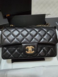 Brand new classic flap 20cm 黑金羊皮