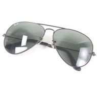 成色極佳的Ray-Ban) B&L Bausch & Lomb 雙梁飛行員太陽眼鏡，黑色鏡框配綠色鏡片，尺寸 62□14，男士款