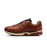 Nike Zoom Vomero 5 男子運動鞋