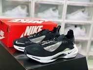 Nike Spark Flyknit運動跑鞋｜顏色 黑｜ 白 ｜尺碼 36 36.5 37.5 38 38.5 39 40 40.5 41 42 42.5 43 44 44.5 45