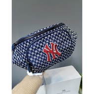 【MLB】New York Yankees Vintage Monogram Waist Bag Casual Sling Bag