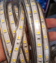 ไฟสายยางท่อแบน smd5050 แสงวอร์ม100 เมตร 220vเสียบปลั๊กใช้งานได้เลย