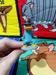 絕版正版_睇最後一圖留言其他唔覆✨💥✨💥✨💥迪士尼飛哥與發仔公仔 鴨嘴獸泰瑞公仔 密探阿泰公仔 ）／密探阿泰Perry公仔 5.5cm 💥不議價、不包郵！Phineas and Ferb Perry 