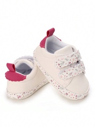 1雙流行的嬰兒女孩白色花朵鞋,舒適休閒運動鞋