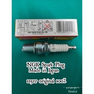 Spark plug B8ES NGK Y125ZR MADE IN JAPAN original 100% 1PCS