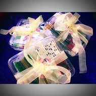 KEK LAPIS SARAWAK Vip doorgift