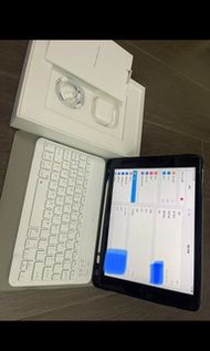 新淨iPad 8 128gb 太空灰 with Bluetooth keyboard, can +Apple Pencil 1(iPad8 ok)