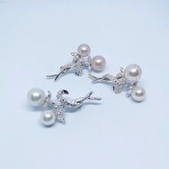 Denni Unique Glass based Pearl Brooch Pin