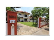 250平方米3臥室獨立屋 (鐘克) - 有2間私人浴室 (Happy Villa Buriram)